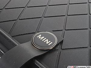 FS GTA Trunk Stuff for F56-546793_x800.jpg