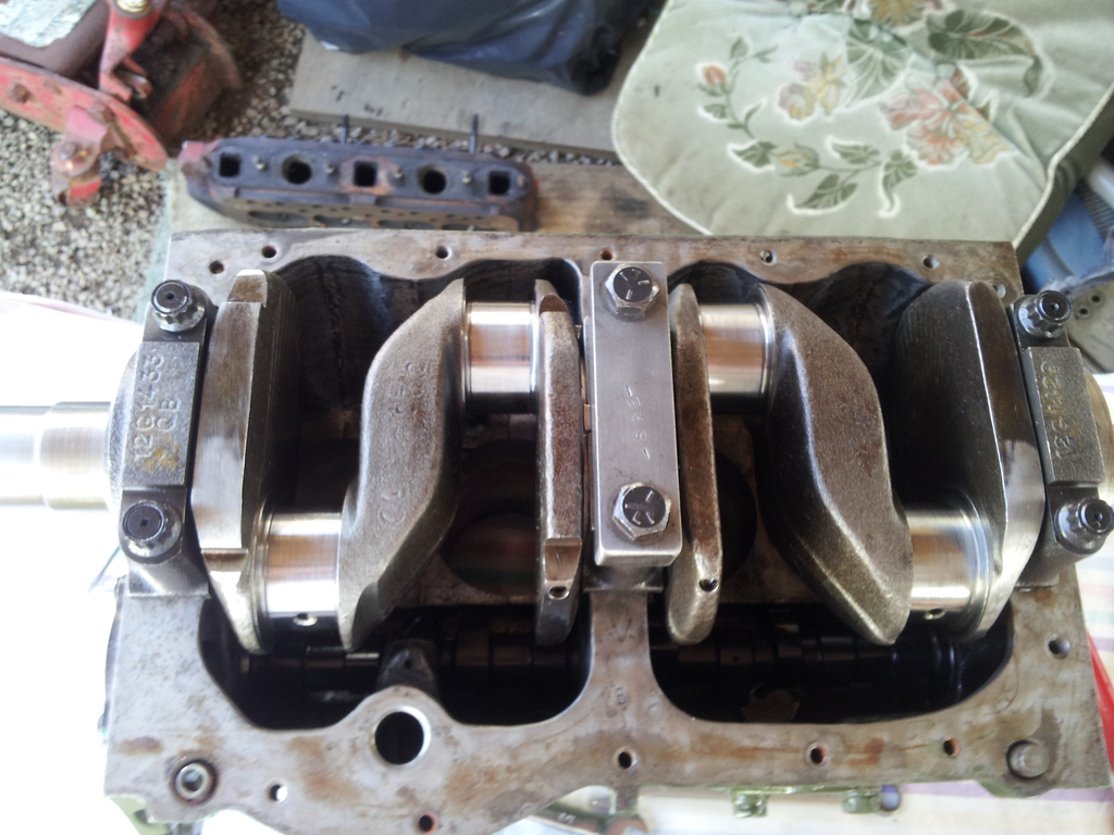 Name:  Rebuild%20%204_zpslpqfast4.jpg
Views: 183
Size:  439.7 KB