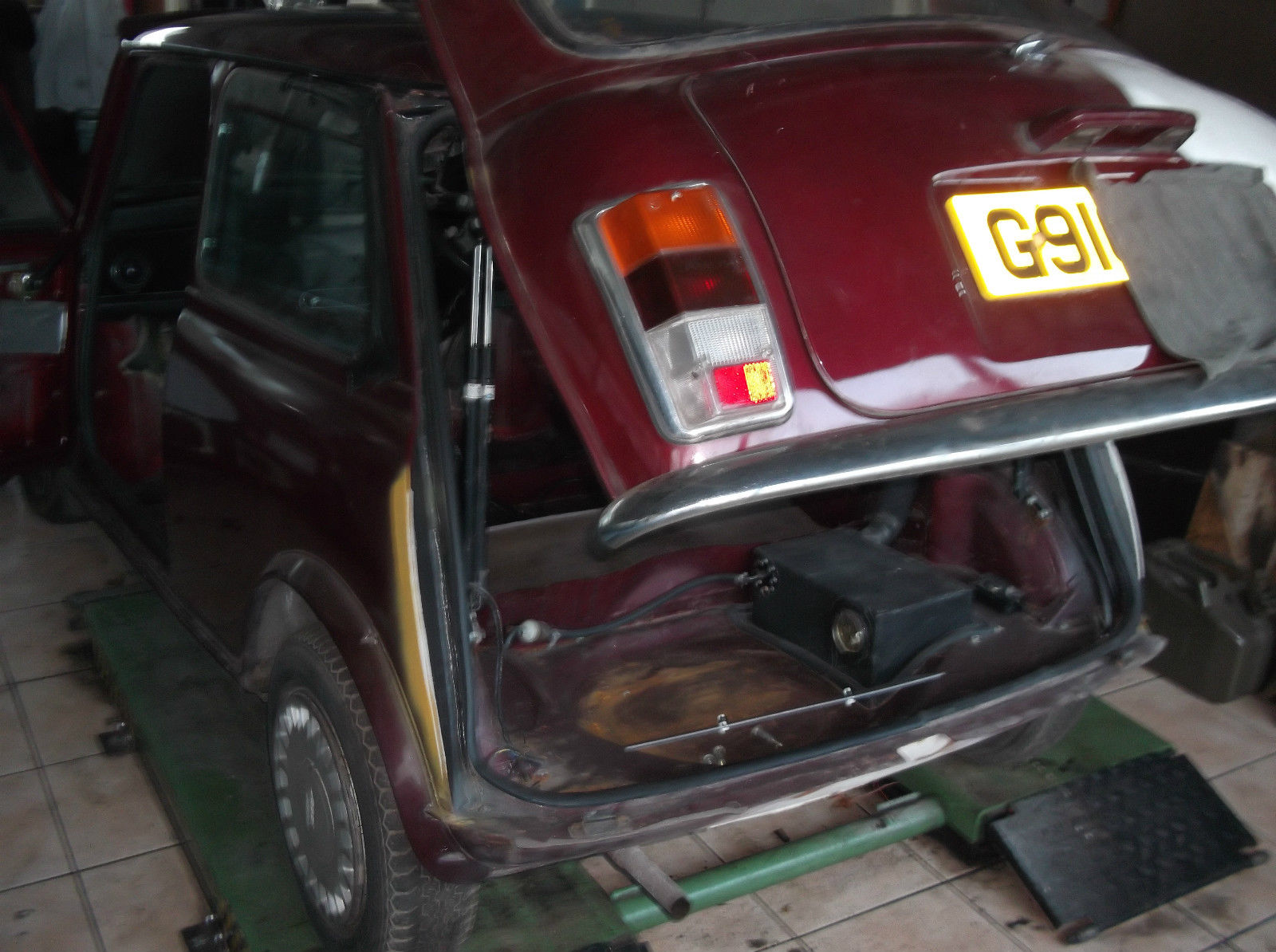 Name:  1990ARoverhatchmini_zps41146e23.jpg
Views: 616
Size:  252.6 KB