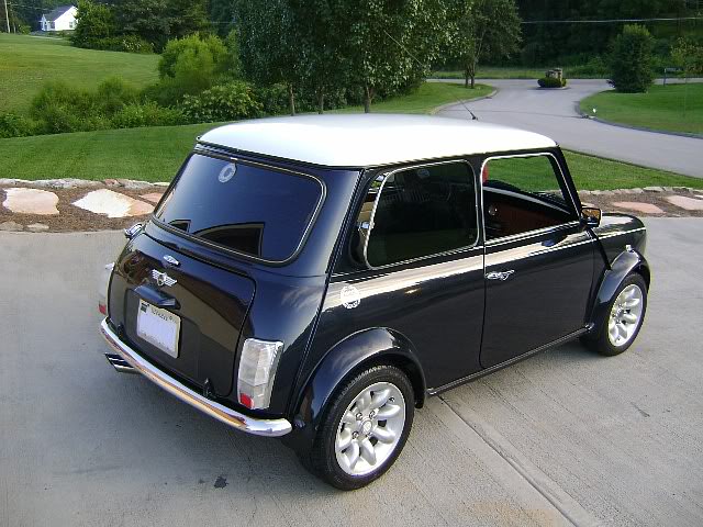 Name:  RRindrivewayJuly09.jpg
Views: 10
Size:  76.5 KB