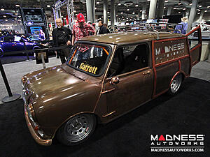 Madness Autoworks 1967 Morris Mini Woody Wagon-vc2dyrd.jpg