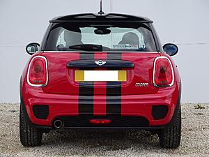 Sport stripes on bumper-noplate4.jpg