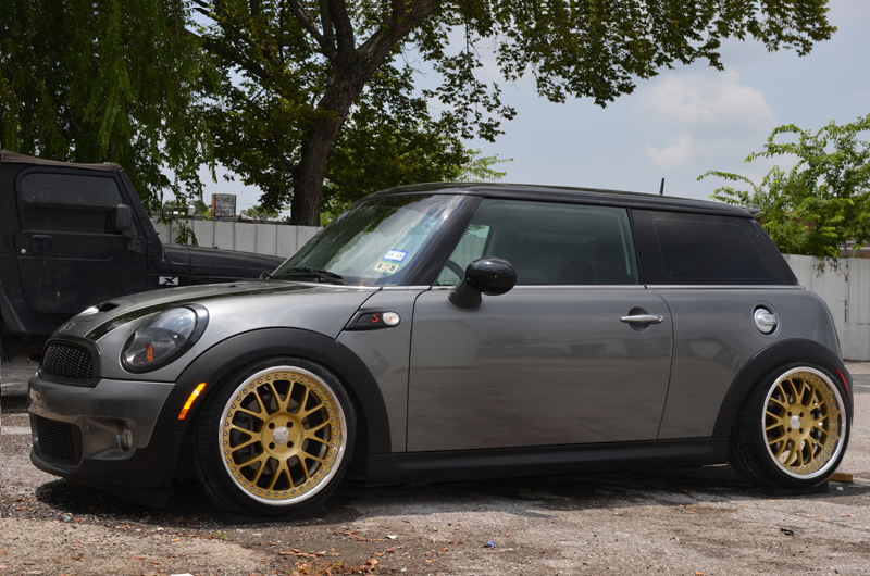 Name: faketires_zpsda871f3a.jpg
Views: 93
Size: 417.3 KB