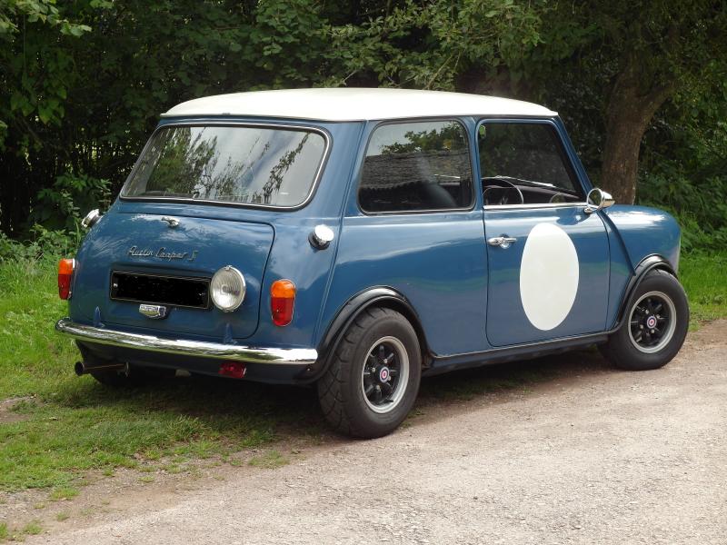 Name:  Rush-Mini2013_zps9d7c1404.jpg
Views: 273
Size:  92.9 KB