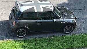 MINIs for sale on the Internet-d6b129a6-6da0-43da-9f3f-11a28674c71f.jpeg
