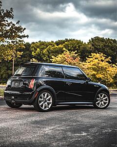 MINIs for sale on the Internet-a1e833a1-a67a-4484-8086-e78f44a8a627.jpeg