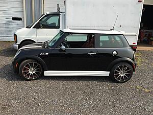 MINIs for sale on the Internet-alqqakx.jpg