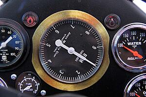 Other Cars With Center Mount Tachometer?-cg7mhip.jpg