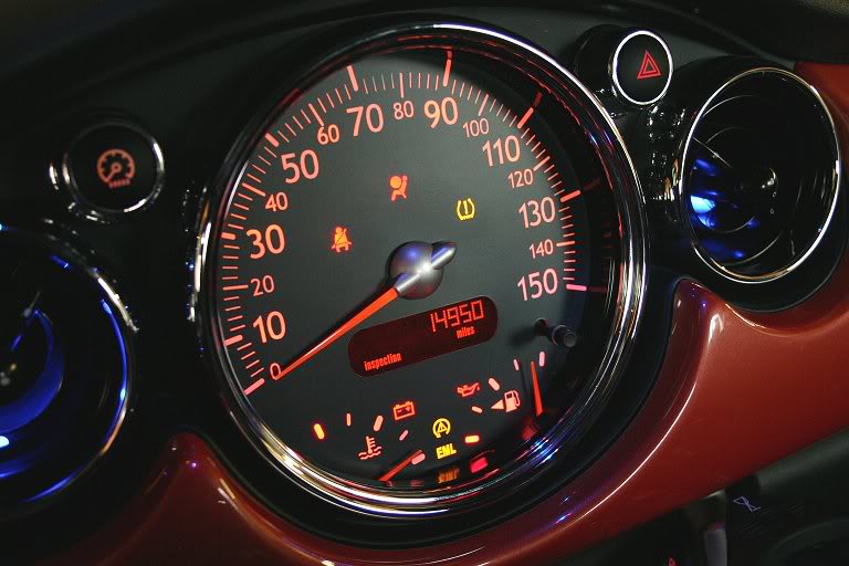Name:  speedo_face_april2007_1.jpg
Views: 444
Size:  59.5 KB