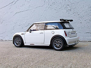 MINIMini Toys - Diecast/Models/RC *Caution Lots of photos*-nve5ijc.jpg