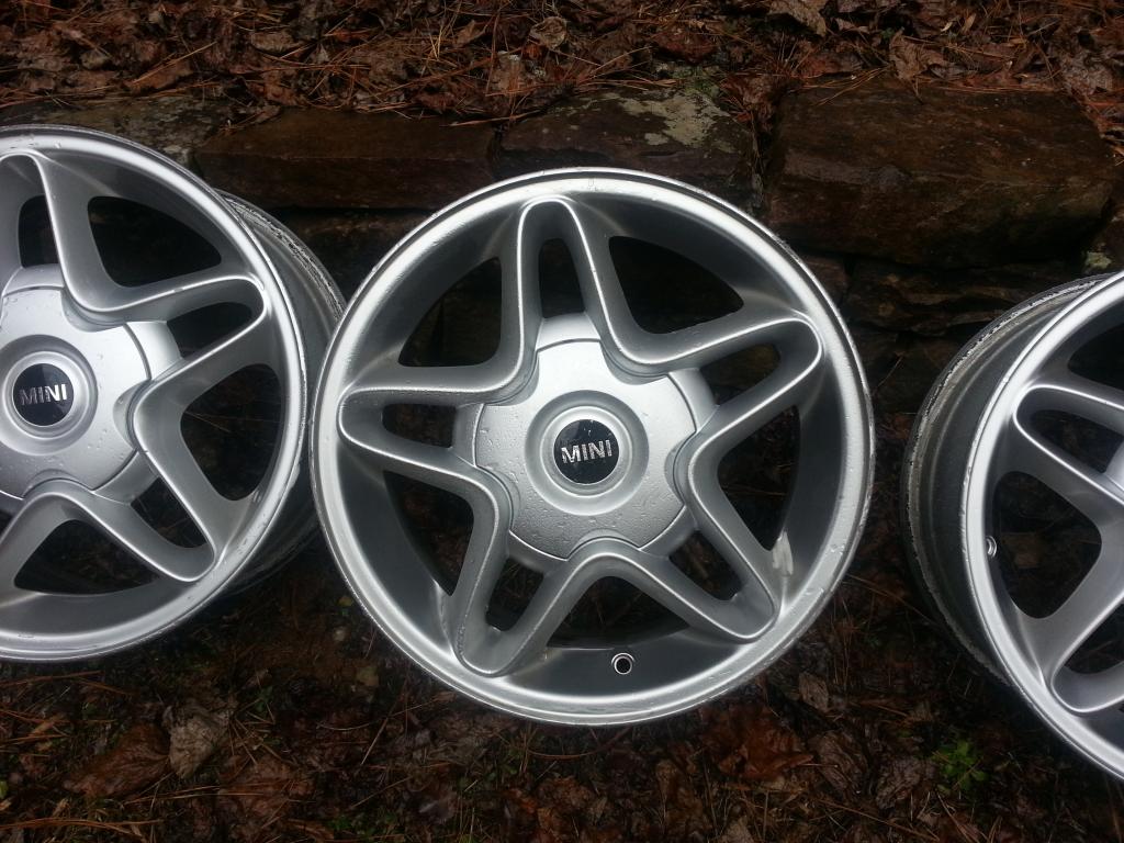 Name:  2-04%20wheels%20004.jpg
Views: 453
Size:  124.4 KB
