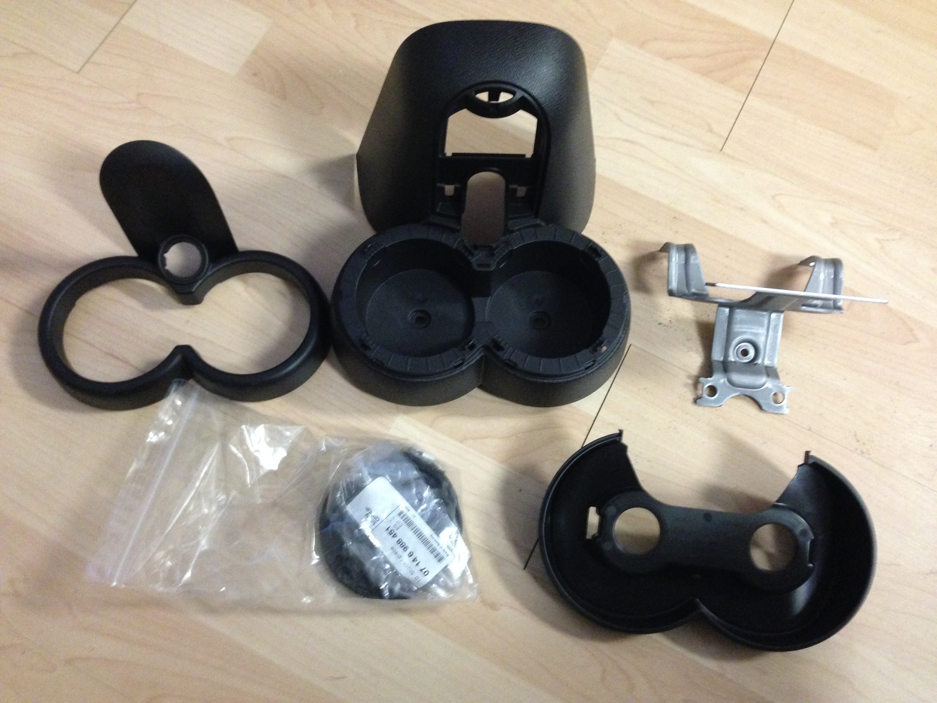 Name:  Mini-RearCupholderKit_zpsc7151942.jpg
Views: 349
Size:  1.24 MB