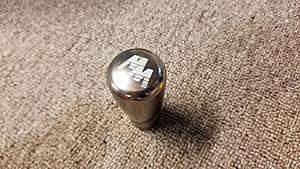 Various shift knobs - 9 Ball, Black Die, MiniMania-shiftknobs2.jpg