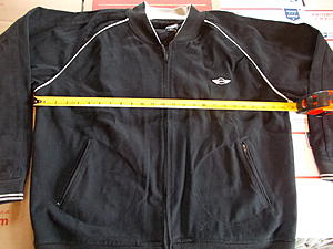 New MINI Black Jacket. Large. 49" chest.-dscn0624.jpg