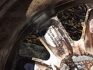17" S-Lite. OEM on original 2002 Mini S-img_3055.jpg