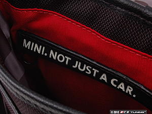 New Mini Black Jack Shoulder Bag-357667_x800.jpg