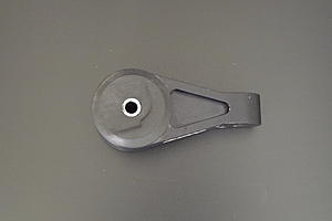 BSH Lower Engine Mount-l1010504.jpg