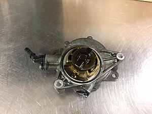 N18 Engine Parts (high pressure pump, Injectors, Thermostat, Vacuum pump)-unnamed-4-.jpg