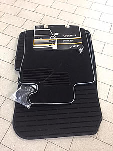 R60 Floor Mats (Front and Rear)-unnamed-8-.jpg