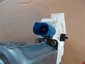 New MINI Drivers Side Window Motor. 67 62 6 955 875.-dscn0752.jpg