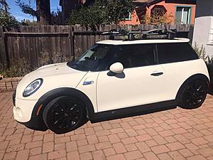 OEM Roof Rails and two Bike trays-21766343_10154774182376976_8006395214939777379_n.jpg