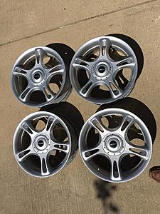 JCW R95 18" Star Spoke Wheels-01414_2wnz0ltd3ge_1200x900.jpg