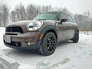 LIKE NEW! Winter tires AND Wheels - 215/60/R16 92% tread on 5x120 - 0-00x0x_igpmxp6rg7t_1200x900.jpg