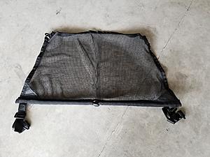 OEM Cargo Net - Fastens Behind First Row R60-20180505_120739.jpg