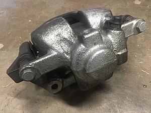 2010 MINI Cooper S R56 Front Brake Calipers, Brackets, and Lines-img_2446.jpg