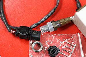 AEM (30-2005) UEGO Air/Fuel Ratio Sensor Installation Kit-img_6500.jpg
