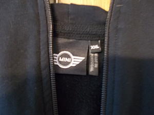 MINI Black Hoodie. XXL-dscn1029.jpg