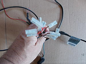 Gen 1 MINI Cooper Auxiliary Gauges, Console, and Wires.-dscn1076.jpg