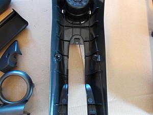 Gen 1 Center Arm Rest, Console, Bracket, etc. Anthracite.-dscn1137.jpg