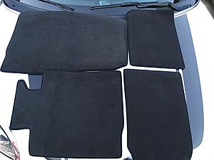 Countryman OEM carpeted floor mats-img_1079.jpg