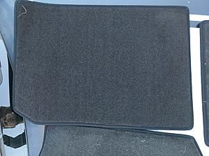 Countryman OEM carpeted floor mats-img_1083.jpg