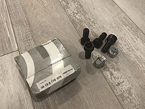 OEM Wheel Lock Set-img_0110.jpg