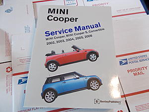 Bentley 2002-2006 Service Manual. New Oil filter socket.-dscn1454.jpg