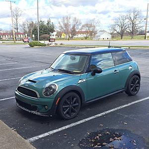 2012 Laguna Green Mini Cooper S - Nav, Sat Radio, Heated Leatherette Seats - K-image1.jpg