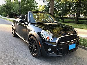 2012 MINI Cooper S Convertible-front-q.jpg