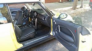 2006 Mini Cooper Hatchback 2dr -- ONLY 32K Miles!!!-20170923_090854.jpg