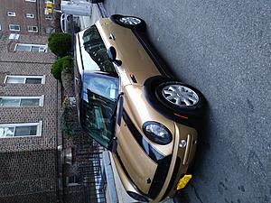 2003 GOLD MINI COOPER (Brooklyn N.Y.)-20171125_160145.jpg