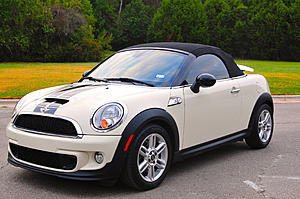 2013 MINI Cooper S Roadster-9-driver-front-top.jpg