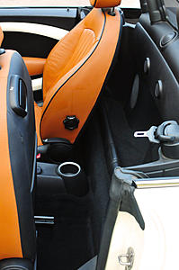 2013 MINI Cooper S Roadster-16-behind-seat.jpg