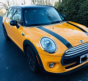 2015 MINI 4-door CVT with Cold Weather, Premium Pkgs-frontfromleft.jpg