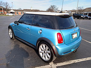 2005 Mini Cooper S - Low Miles &amp; Slicktop-driver_rear.jpg
