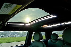 2012 Mini Cooper S Fully Loaded - Lease Takeover-tbbfpgh.jpg