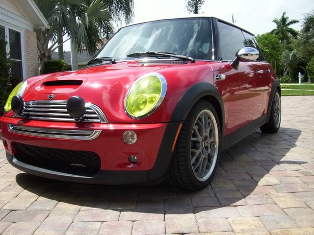 Name:  Miniclose-up.jpg
Views: 1333
Size:  78.4 KB