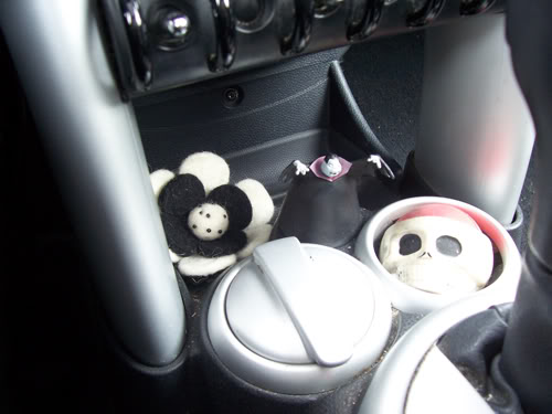 Name: mini4.jpg
Views: 769
Size: 30.0 KB