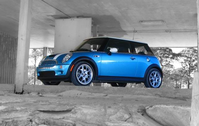 Name:  small-mini-white-blur-final.jpg
Views: 445
Size:  38.1 KB