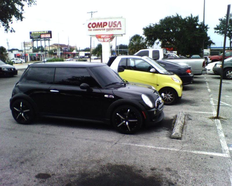 Name:  miniandsmartcar.jpg
Views: 642
Size:  82.3 KB